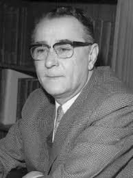 Parvīz Nātil Khānlarī